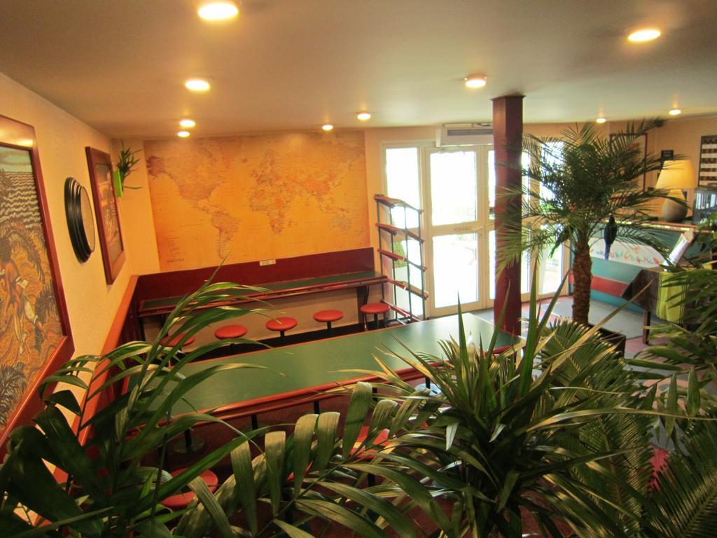 Quick Palace Nantes La Beaujoire מראה חיצוני תמונה Interior of the restaurant